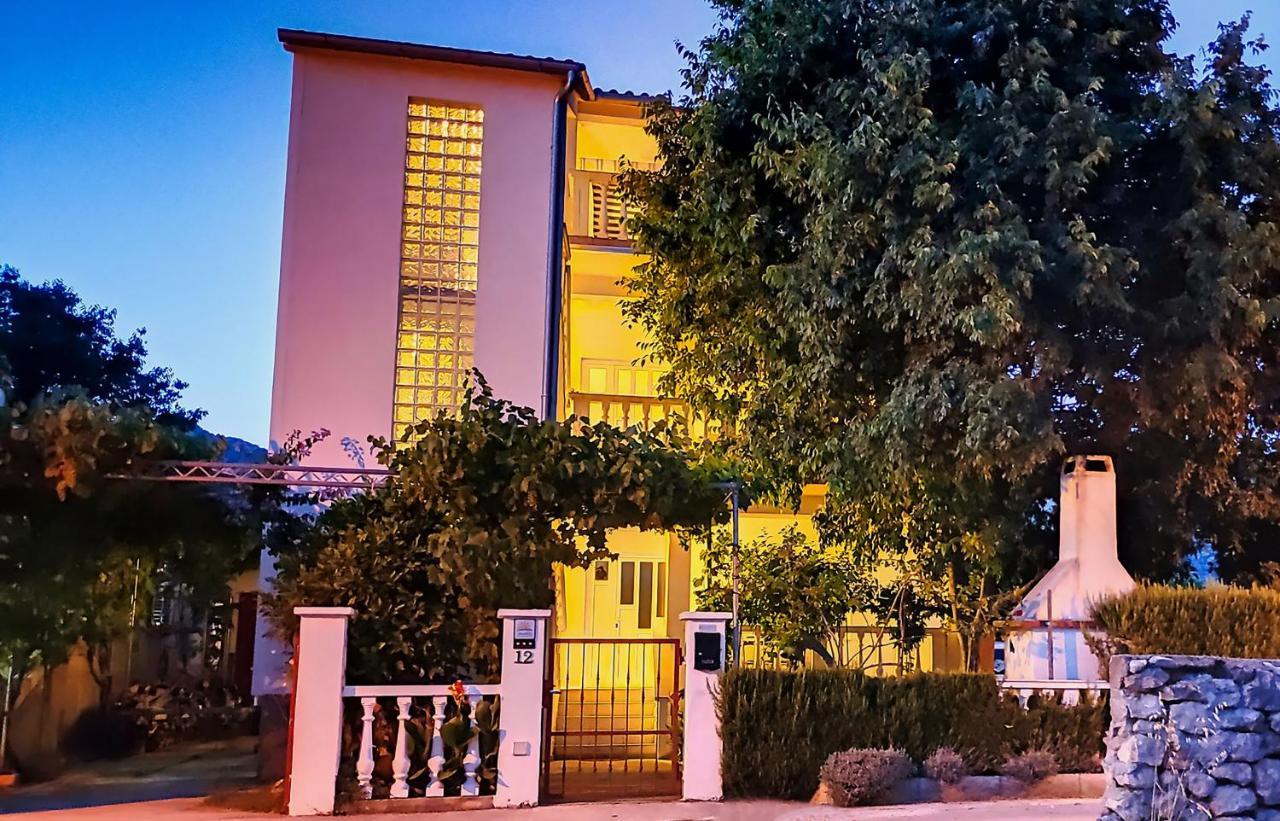 Apartment Amigo Seline Exterior photo